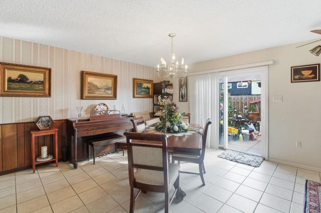 2266 Triway Lane 120, Houston, TX 77043