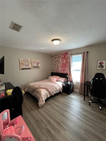 1395 COX AVENUE NW, Palm Bay, FL 32907