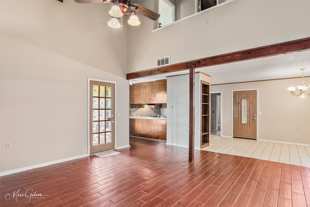 103 S Parkridge Drive, Benton, LA 71006