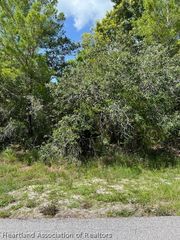 270 Loquat Road NW, Lake Placid, FL 33852