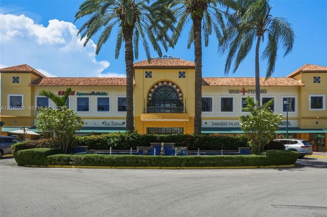 3601 NE 207th St W20, Aventura, FL 33180