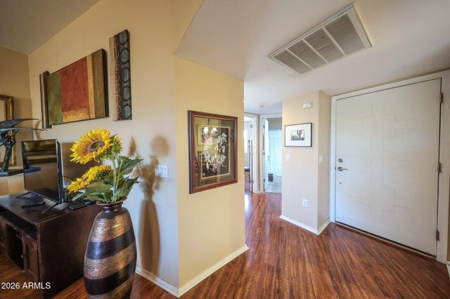 11062 W COGGINS Drive, Sun City, AZ 85351