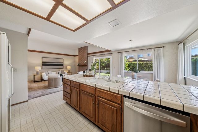 6532 Timberview Drive, San Jose, CA 95120