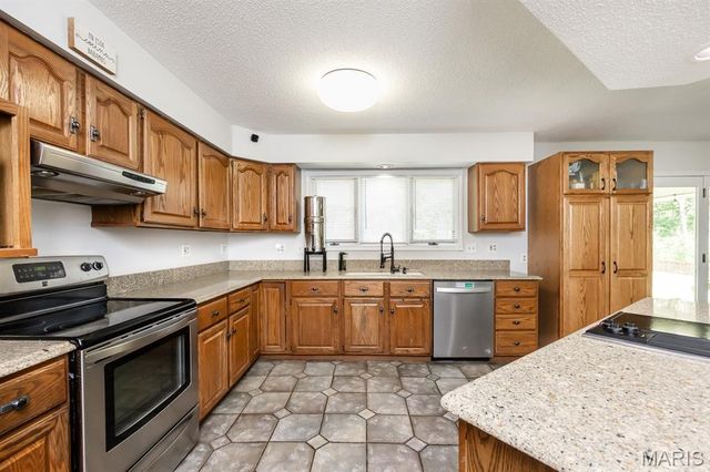 1102 Timber Run, O'fallon, IL 62269