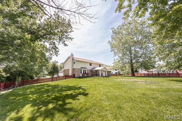 1102 Timber Run, O'fallon, IL 62269