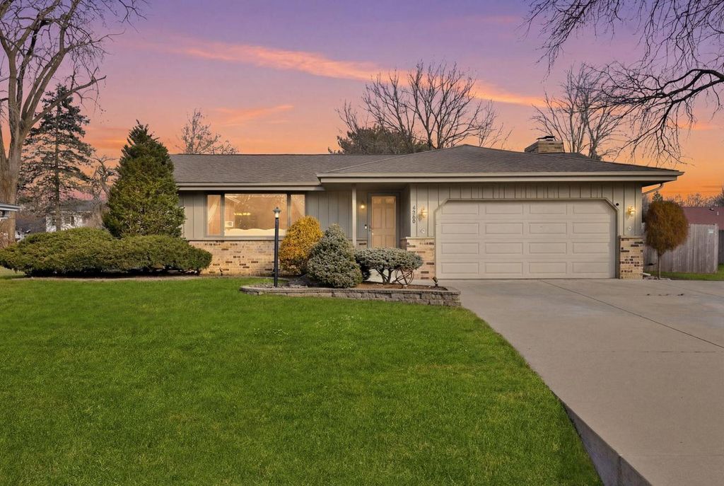 4300 Chekanoff DRIVE, Mount Pleasant, WI 53403