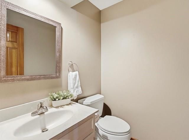 12026 S Hagan Street, Olathe, KS 66062