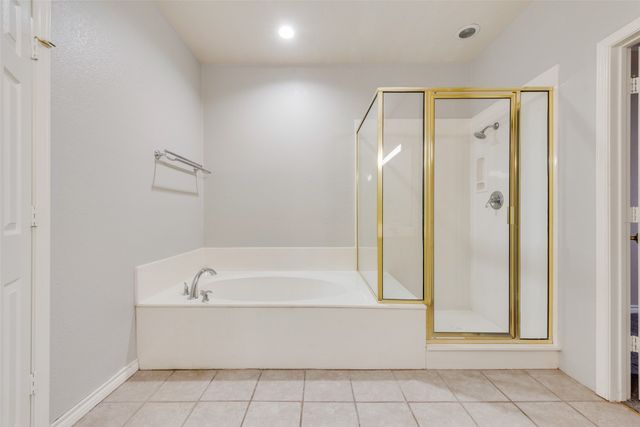 739 Harbour Town Drive, Lake Dallas, TX 75065