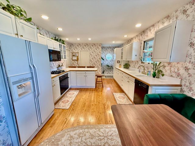 2205 Nondorf Street, Dyer, IN 46311