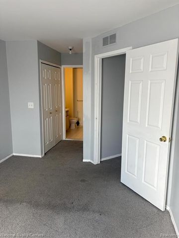 22129 Atlantic Pointe, Farmington Hills, MI 48336