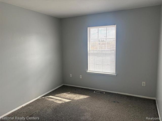 22129 Atlantic Pointe, Farmington Hills, MI 48336