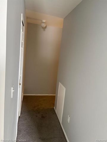 22129 Atlantic Pointe, Farmington Hills, MI 48336