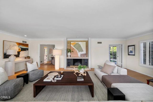 2295 Roanoke Road, San Marino, CA 91108