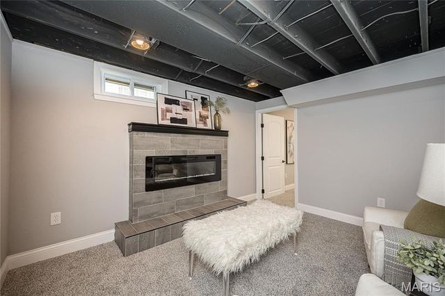 133 Embassy Lane, Kirkwood, MO 63122