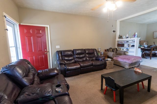 1700 21st Street, Phenix City, AL 36867