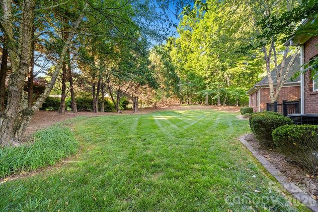 6912 Ellington Farm Lane, Mint Hill, NC 28227