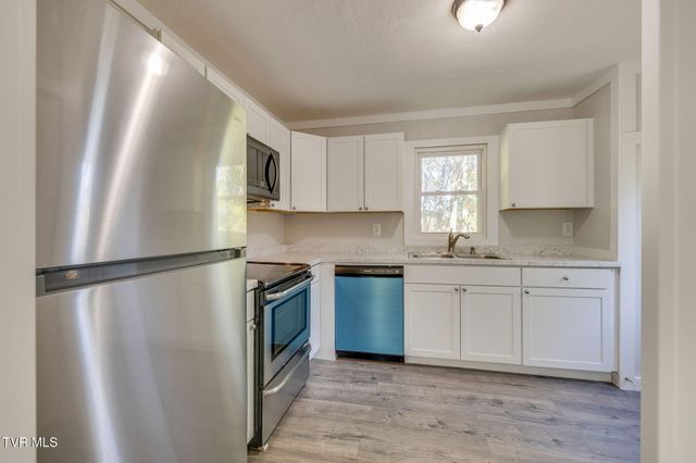 116 Blevins Lane, Johnson City, TN 37604