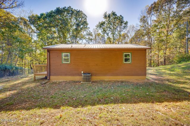 116 Blevins Lane, Johnson City, TN 37604