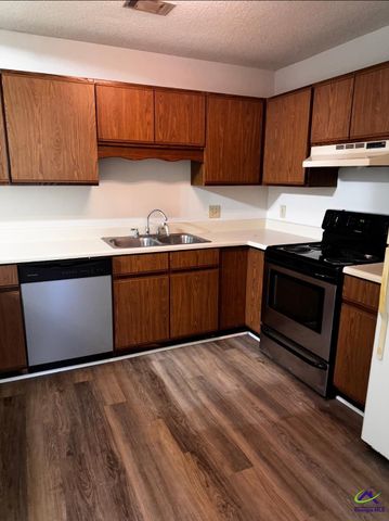 205 Somerset Drive, Warner Robins, GA 31088
