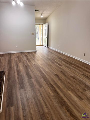 205 Somerset Drive, Warner Robins, GA 31088