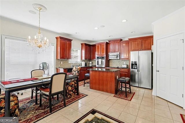 2513 Wyncreek Drive, Atlanta, GA 30331
