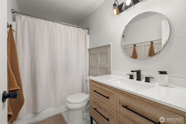 6104 Huntington Lane SE, Lacey, WA 98503