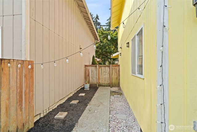 6104 Huntington Lane SE, Lacey, WA 98503