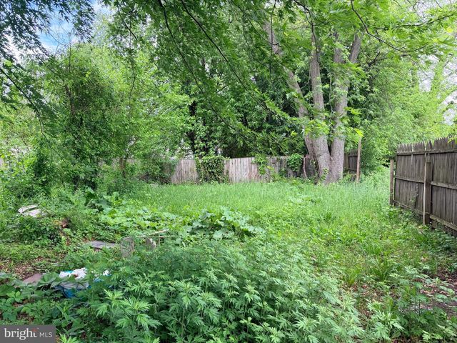 1113-1115 UPLAND ST, Chester, PA 19013
