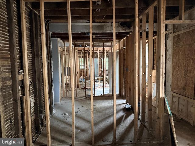 1113-1115 UPLAND ST, Chester, PA 19013