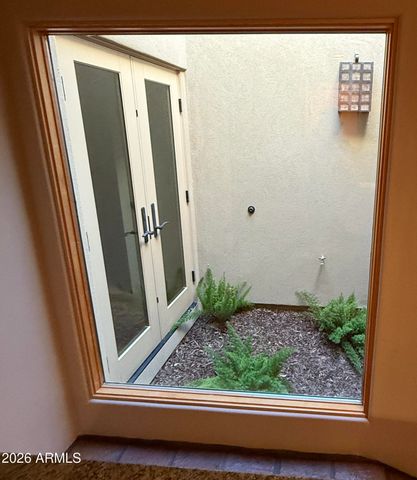 3302 E CAMPBELL Avenue 9, Phoenix, AZ 85018