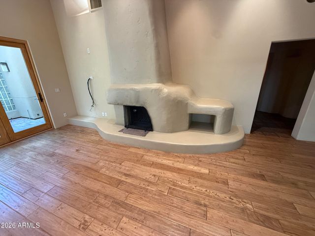 3302 E CAMPBELL Avenue 9, Phoenix, AZ 85018
