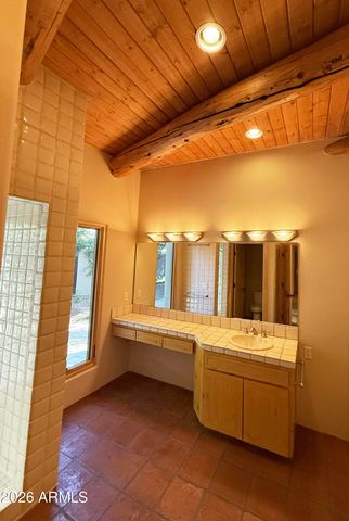 3302 E CAMPBELL Avenue 9, Phoenix, AZ 85018