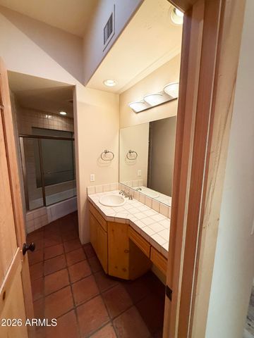 3302 E CAMPBELL Avenue 9, Phoenix, AZ 85018