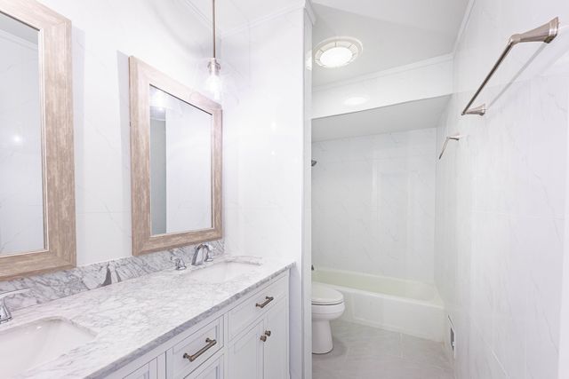 1224 W Whytecliff Road, Palatine, IL 60067