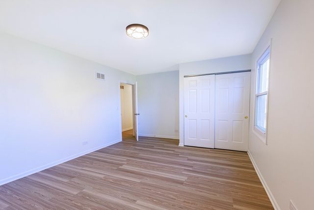 1224 W Whytecliff Road, Palatine, IL 60067