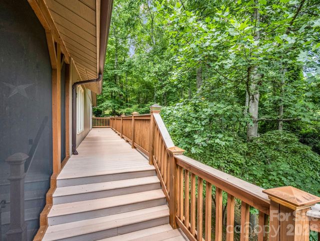 12 Chippewa Trail, Black Mountain, NC 28711