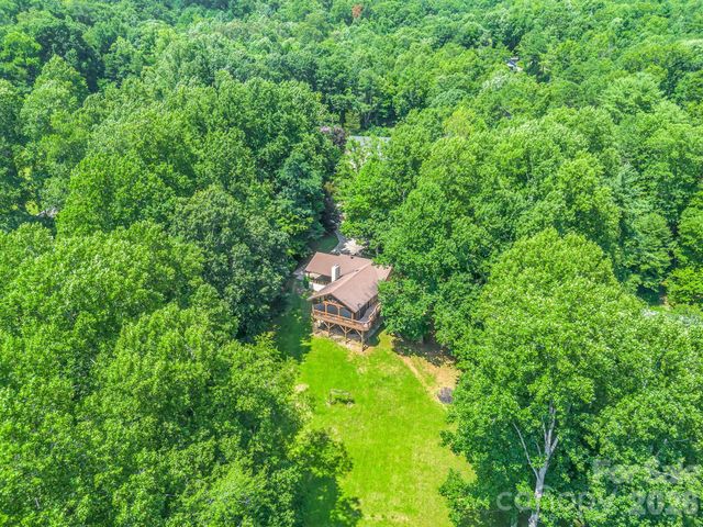 12 Chippewa Trail, Black Mountain, NC 28711