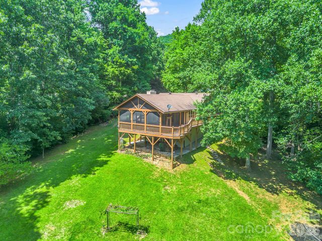 12 Chippewa Trail, Black Mountain, NC 28711