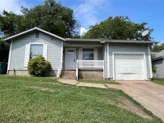 222 N Ricketts Street, Sherman, TX 75092
