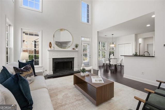 1972 Barrett Knoll Circle NW, Kennesaw, GA 30152