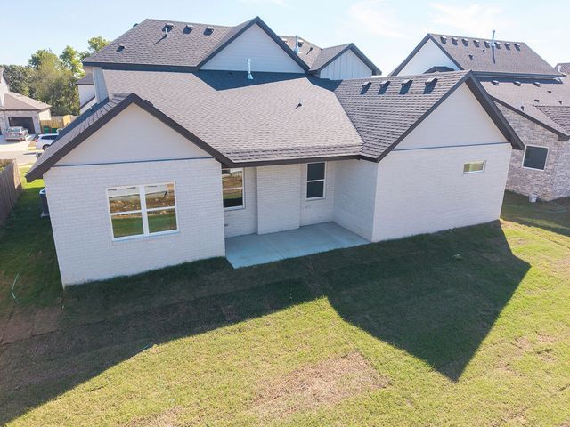 1840 Peacock Road, Centerton, AR 72719