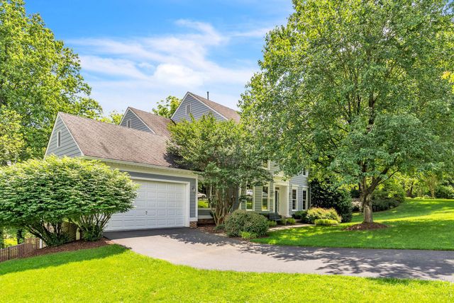 8308 COMANCHE CT, Bethesda, MD 20817