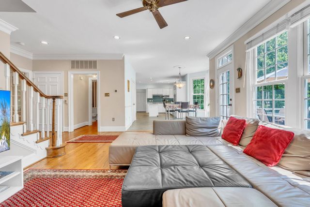 8308 COMANCHE CT, Bethesda, MD 20817