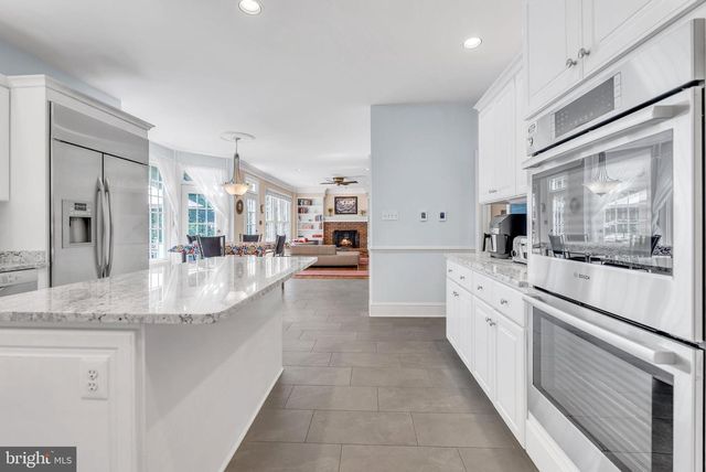 8308 COMANCHE CT, Bethesda, MD 20817