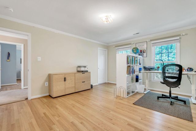 8308 COMANCHE CT, Bethesda, MD 20817