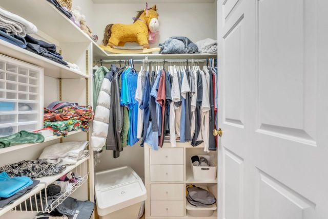 8308 COMANCHE CT, Bethesda, MD 20817