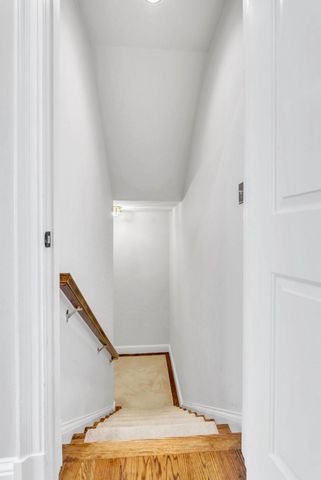 8308 COMANCHE CT, Bethesda, MD 20817