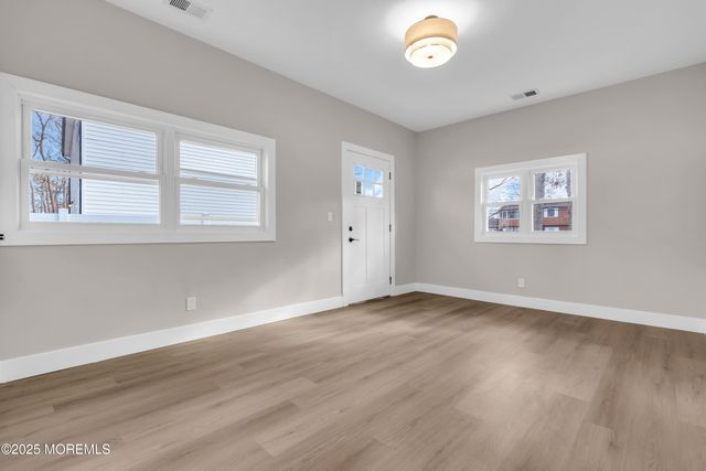 170 Station Road, Berkeley, NJ 08721