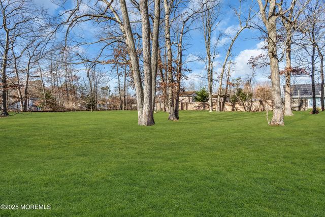 170 Station Road, Berkeley, NJ 08721