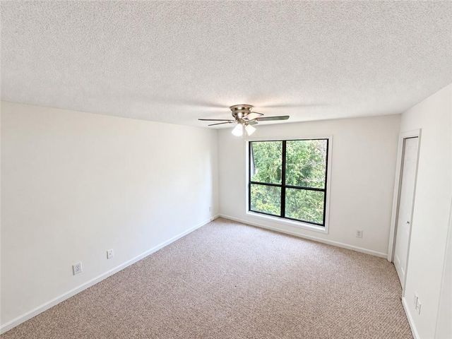 2657 Lenox Road NE P-213, Atlanta, GA 30324